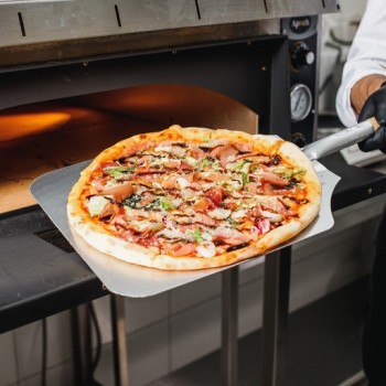 Pizzeria