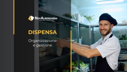 Contenitori plastica, ciotole e strumenti per organizzare la dispensa